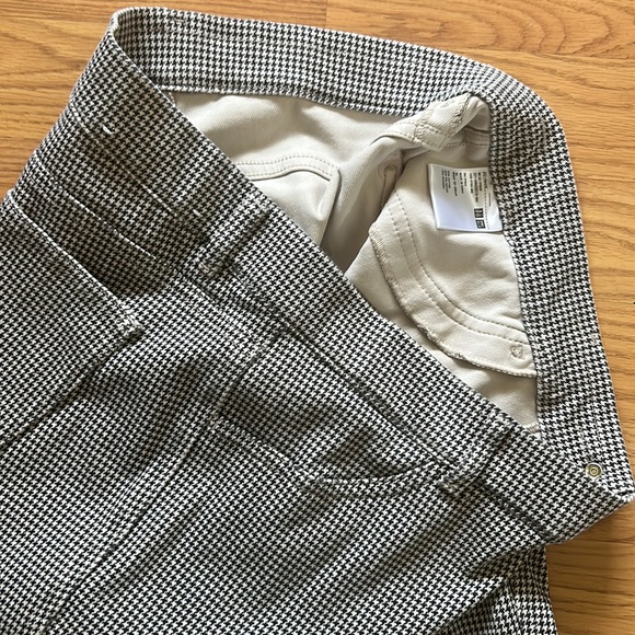 Uniqlo plaid high waisted pants - Picture 2 of 2